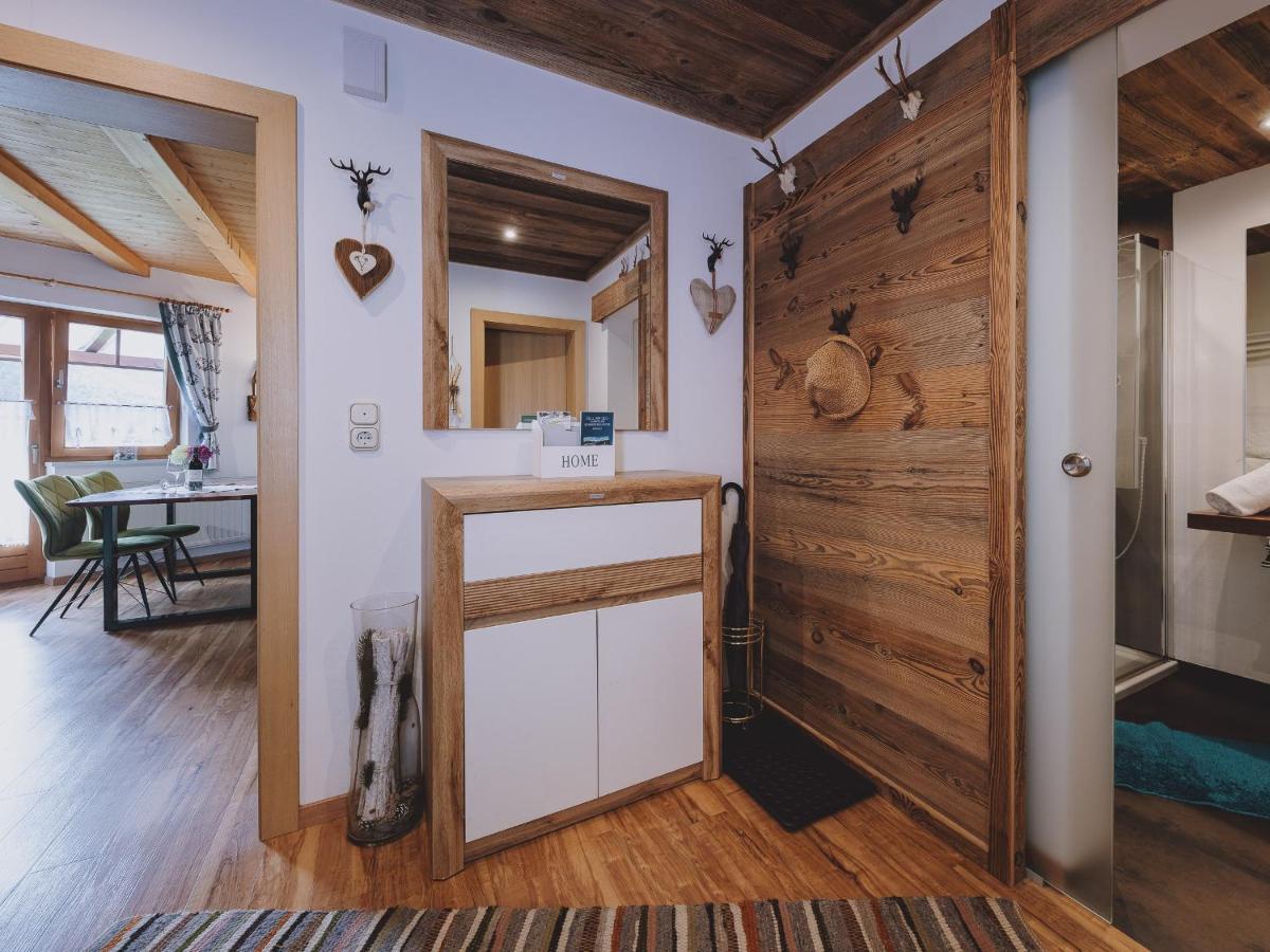 Lakeside Appartement Plattner By We Rent, Summercard Included Zell am See Bagian luar foto
